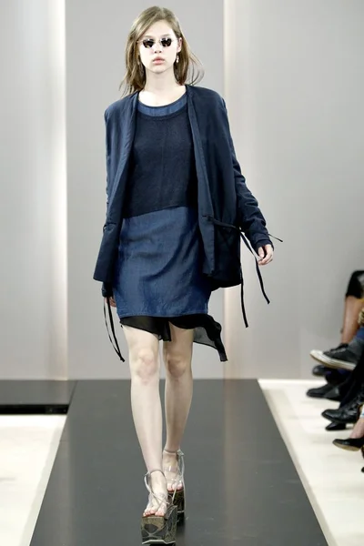 Look 14